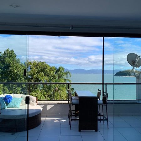 Lindo Duplex Pe Na Areia Com Praia Privativa Карагуататуба Екстер'єр фото